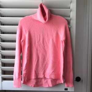 J Crew super soft turtleneck sweater XXS pink